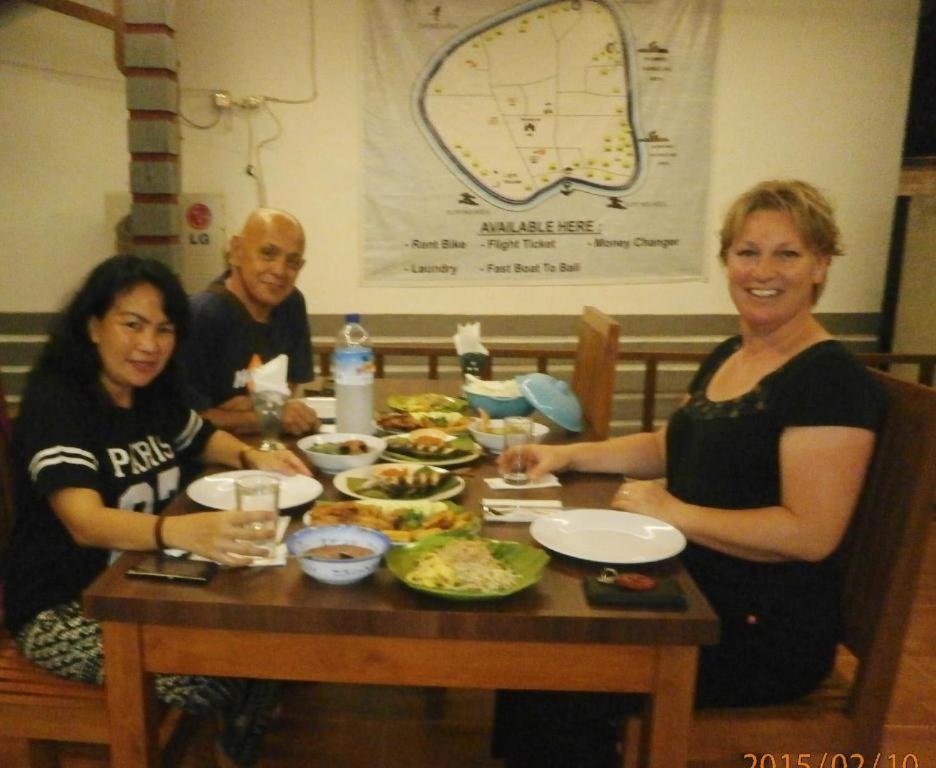 Five Time Home Stay Gili Air Eksteriør bilde