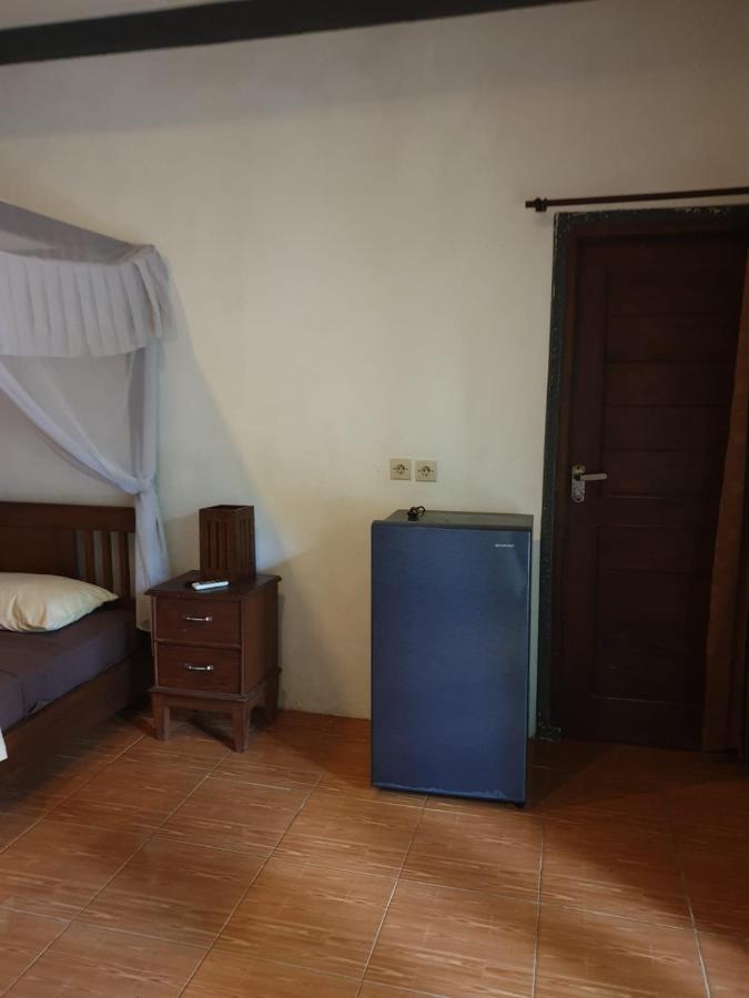 Five Time Home Stay Gili Air Eksteriør bilde