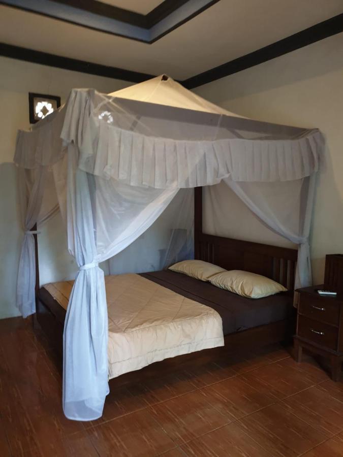 Five Time Home Stay Gili Air Eksteriør bilde