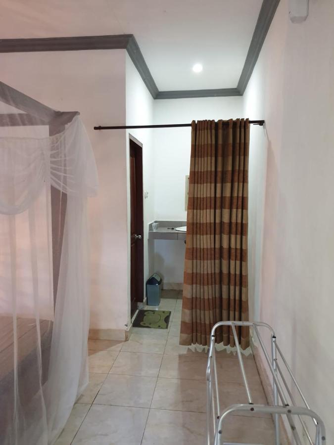 Five Time Home Stay Gili Air Eksteriør bilde