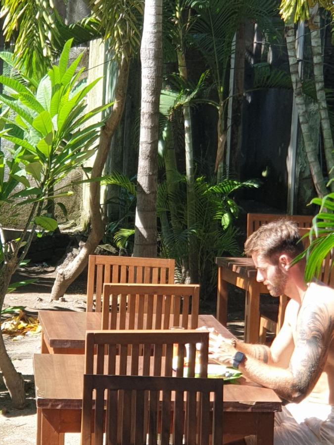 Five Time Home Stay Gili Air Eksteriør bilde