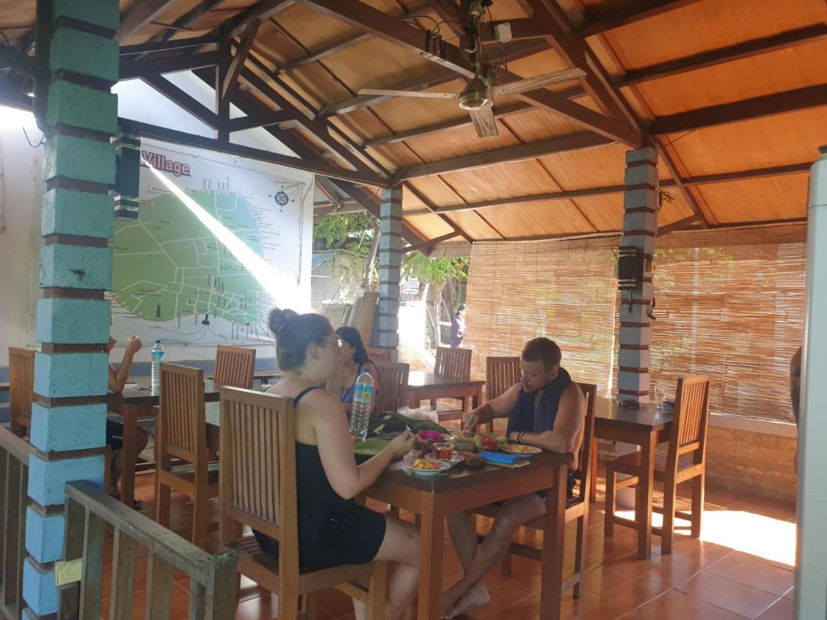 Five Time Home Stay Gili Air Eksteriør bilde